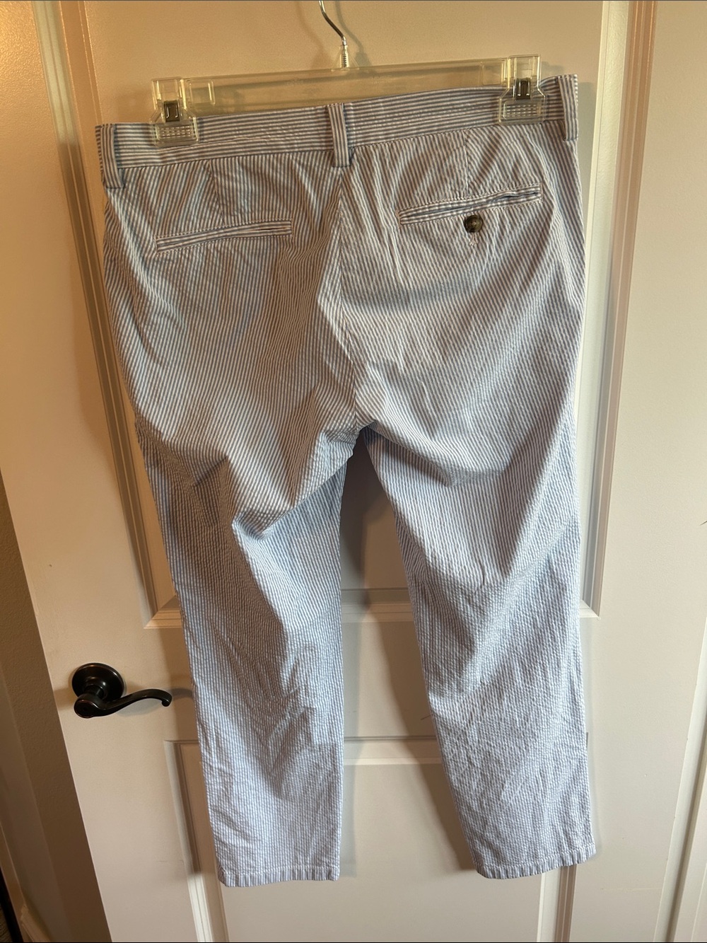 Vineyard Vines Blue and White Seersucker Chinos 32x30 - Picture 8 of 9
